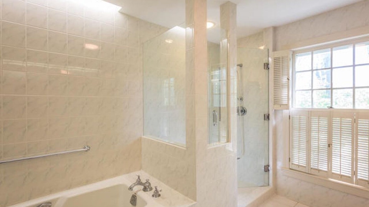 Photo of Bathroom in Lookout Mountain