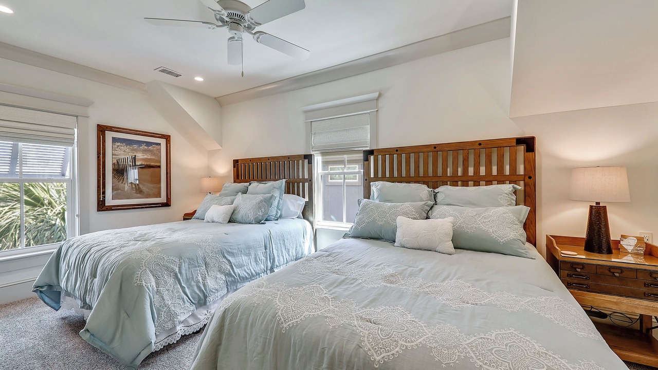 Photo of Bedroom in North Forest Beach