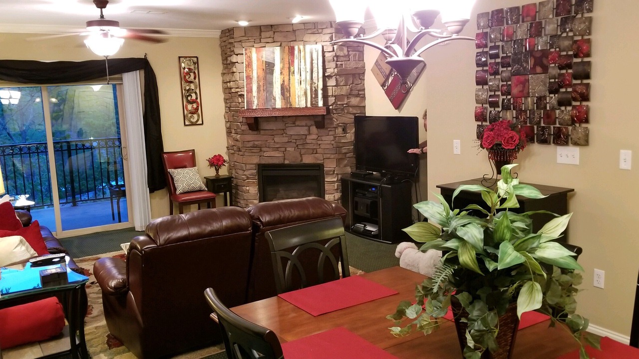 Photo of Livingroom in Gatlinburg