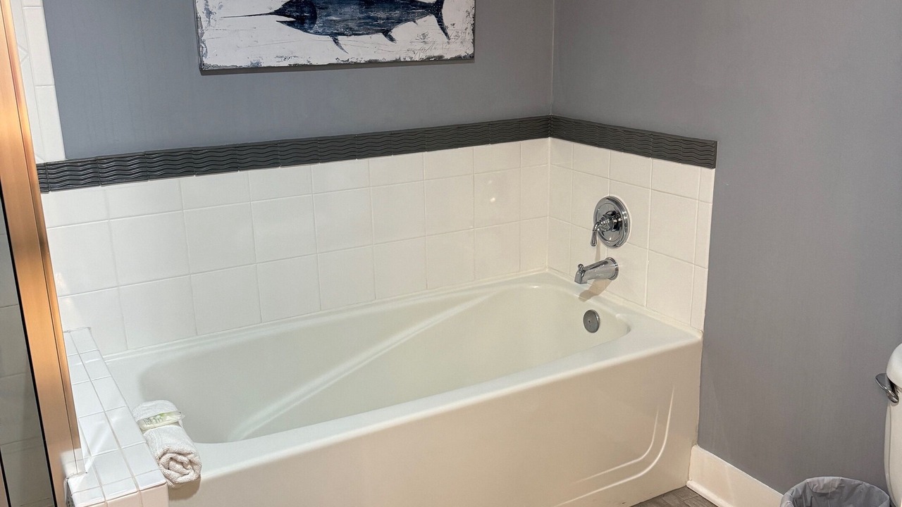 Photo of Bathroom in Baytowne Wharf