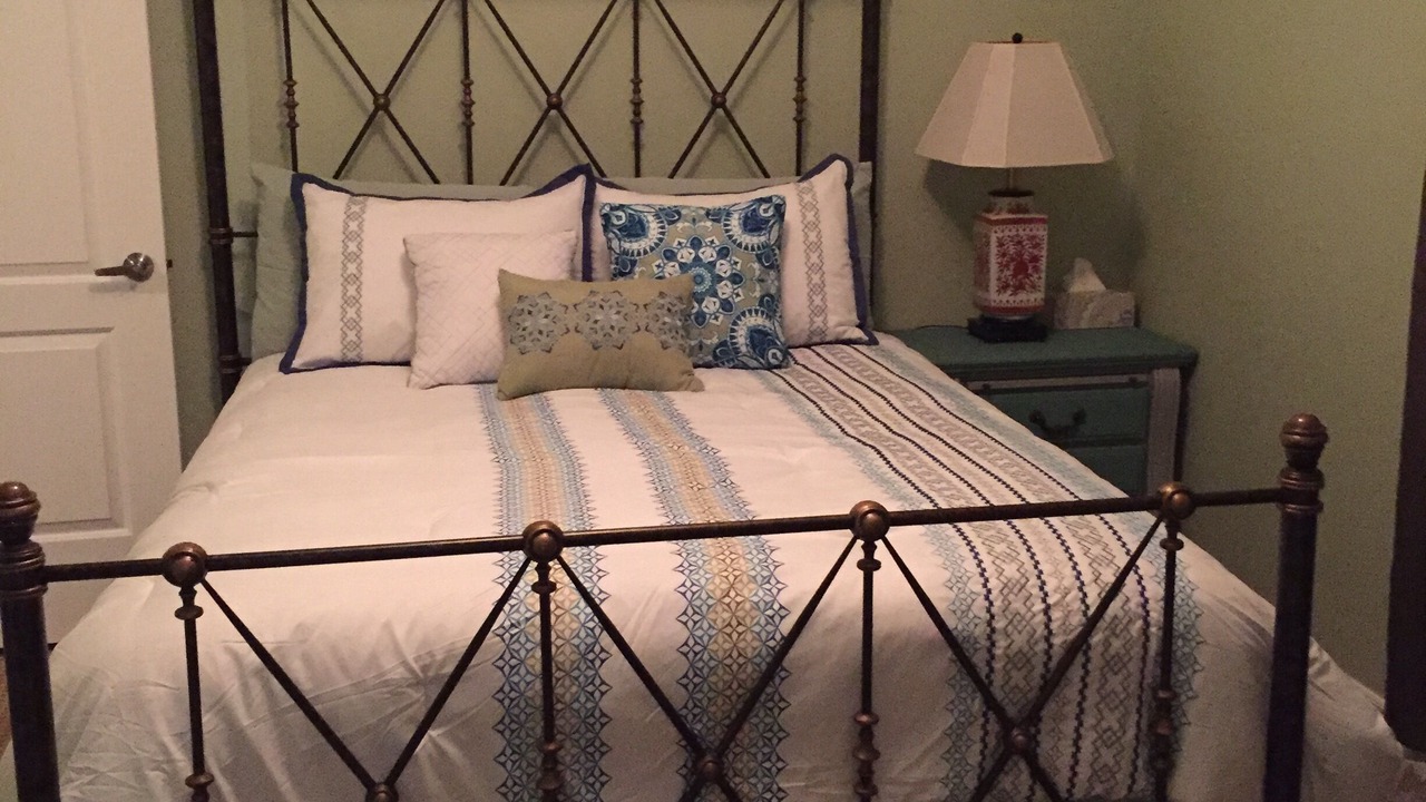 Photo of Bedroom in Tierrasanta