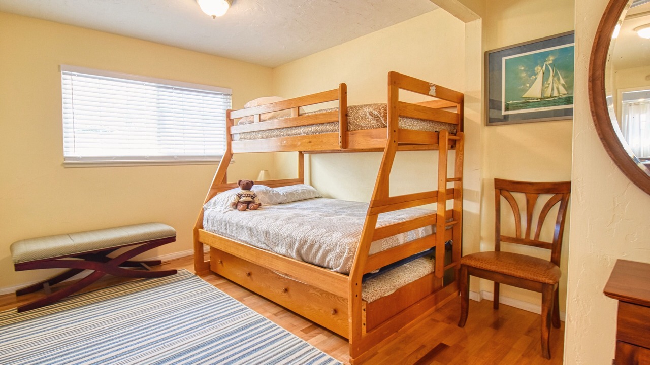 Photo of Bedroom in North Clairemont