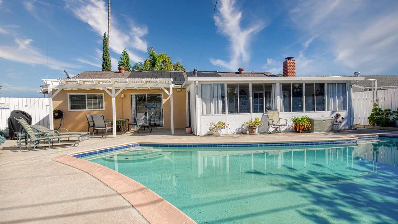 Photo of Outdoor in North Clairemont