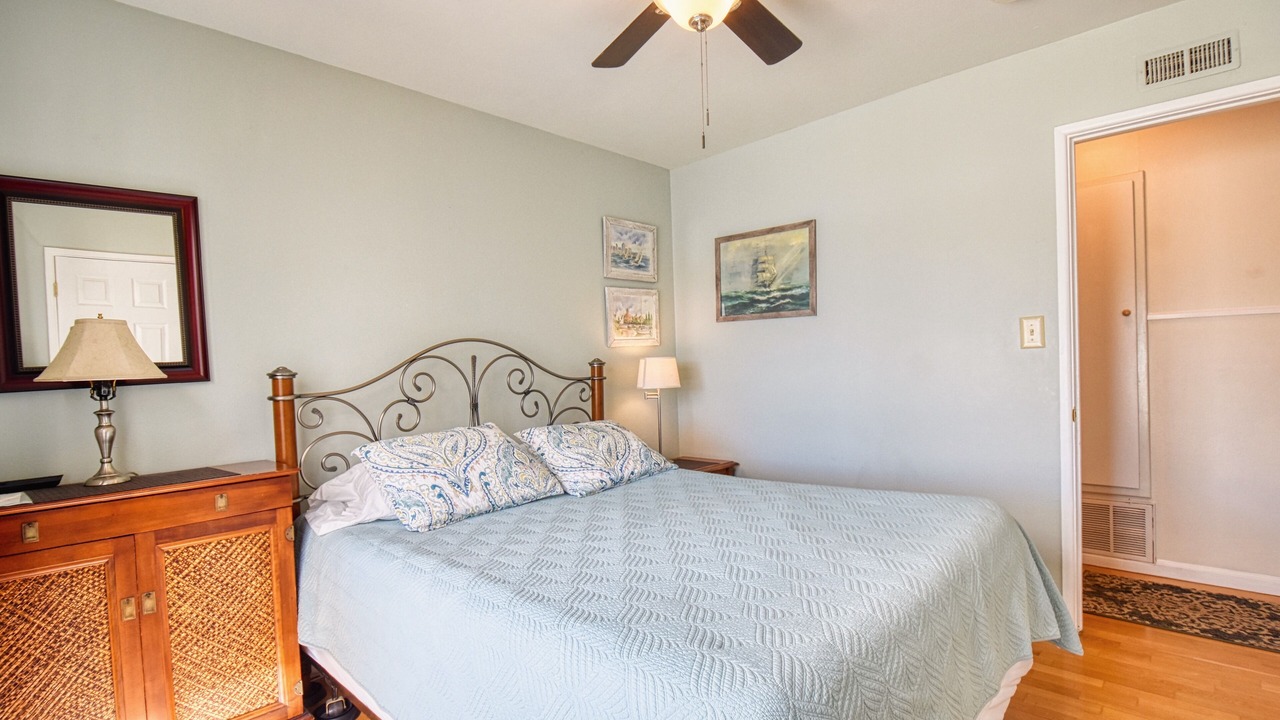 Photo of Bedroom in North Clairemont