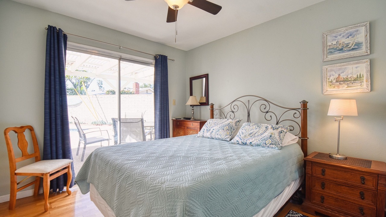 Photo of Bedroom in North Clairemont