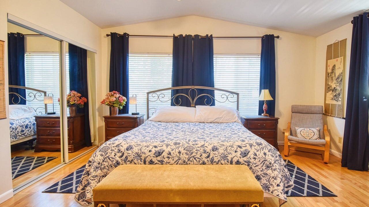 Photo of Bedroom in North Clairemont