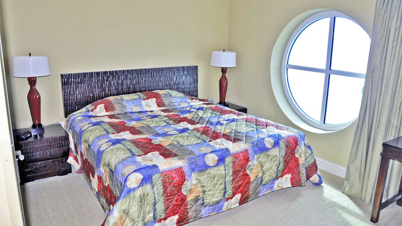 Photo of Bedroom in Crescent Beach