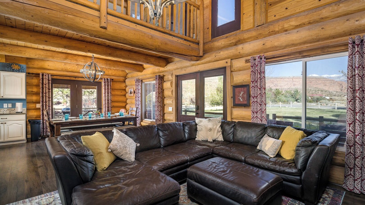 Photo of Livingroom in Moab South Valley