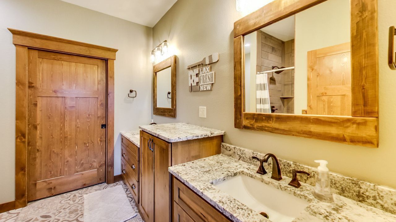 Photo of Bathroom in Crosslake