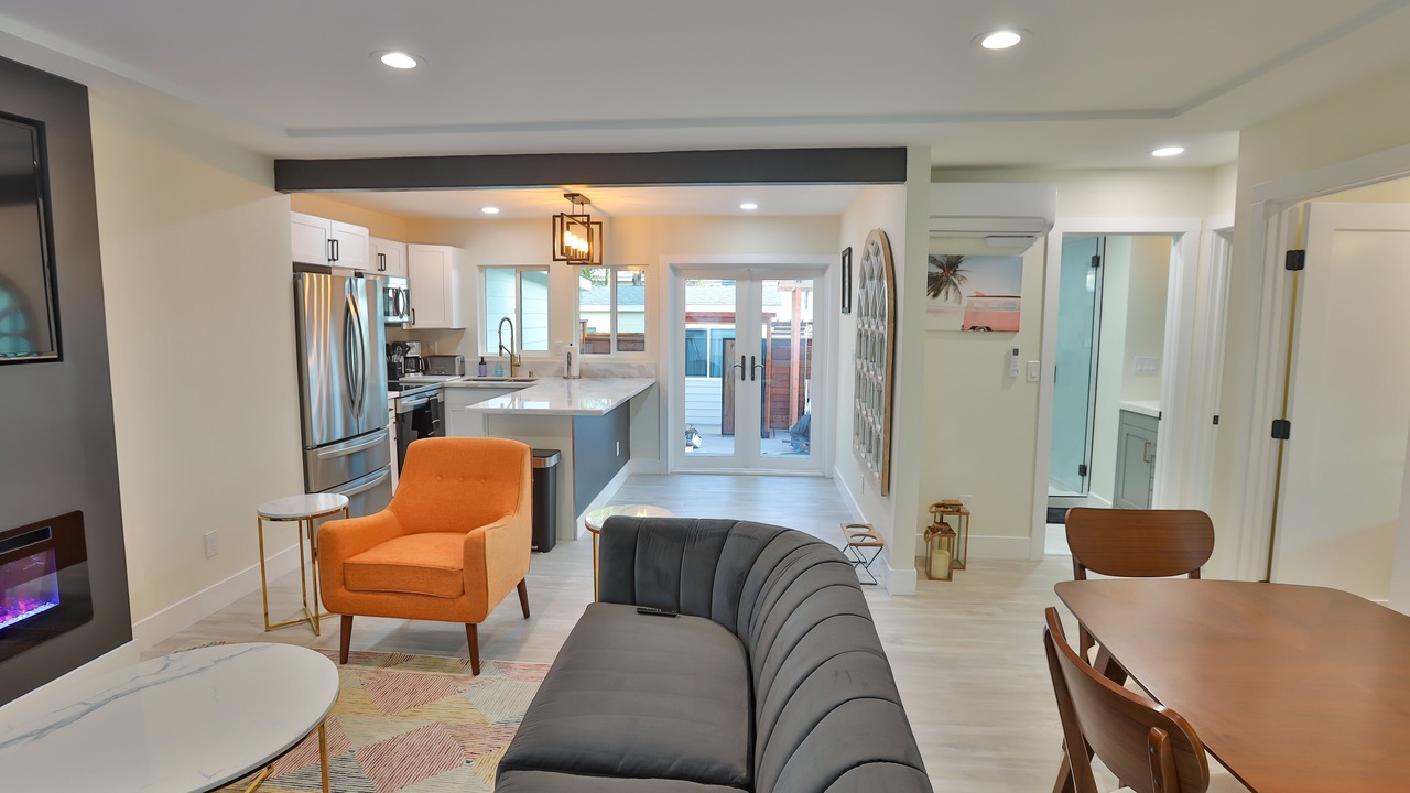 Photo of Livingroom in Pacific Beach