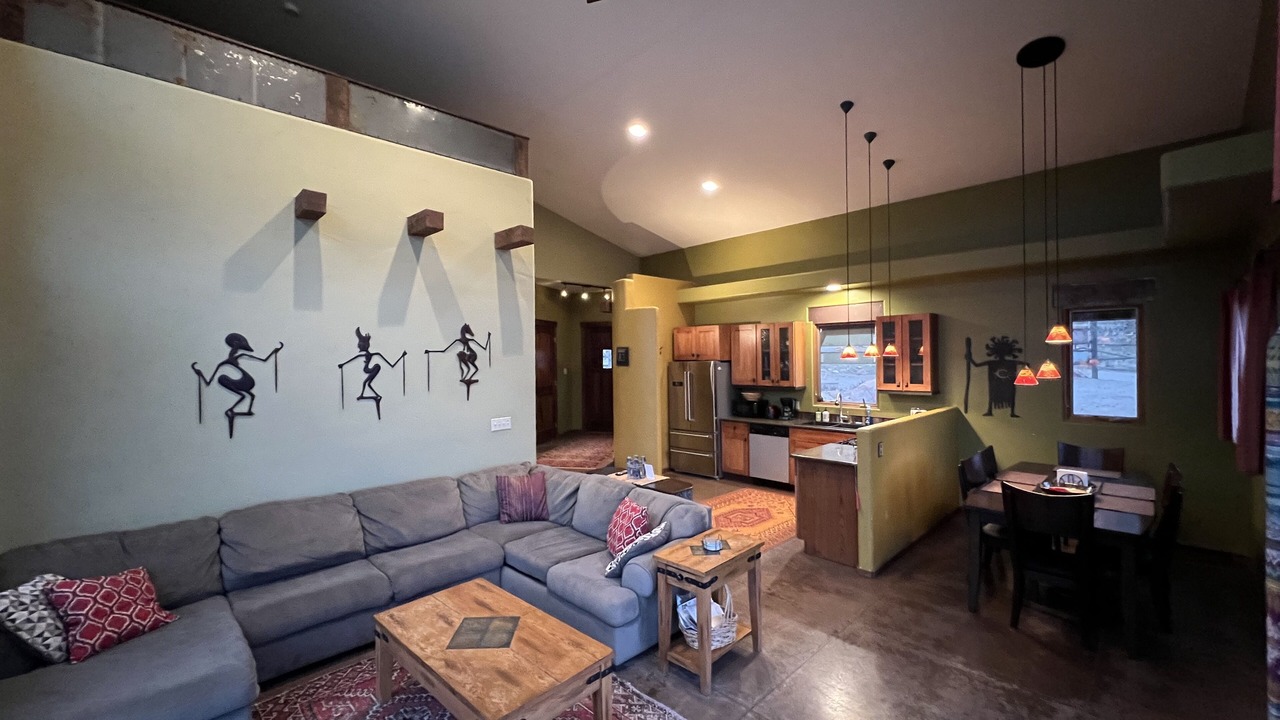 Photo of Livingroom in Moab
