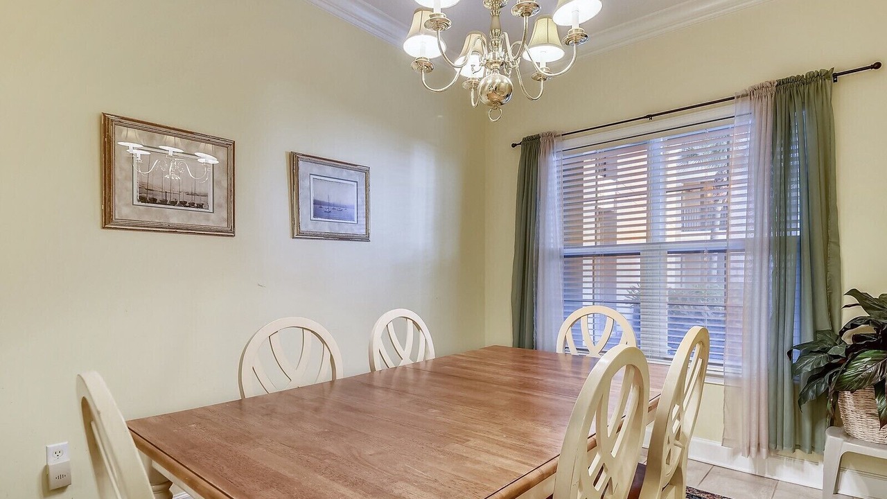 Photo of Bedroom in North Forest Beach