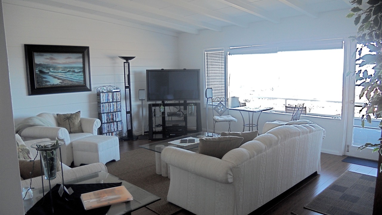 Photo of Bedroom in Village of La Jolla