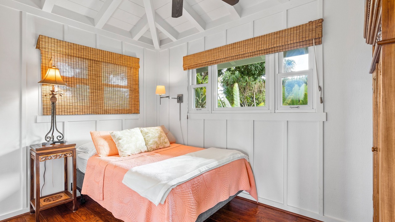 Photo of Bedroom in Kilauea