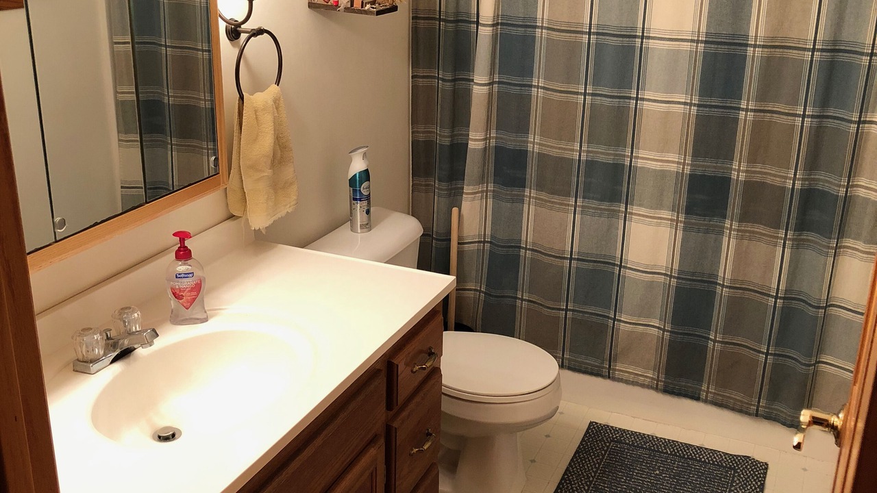 Photo of Bathroom in Aitkin