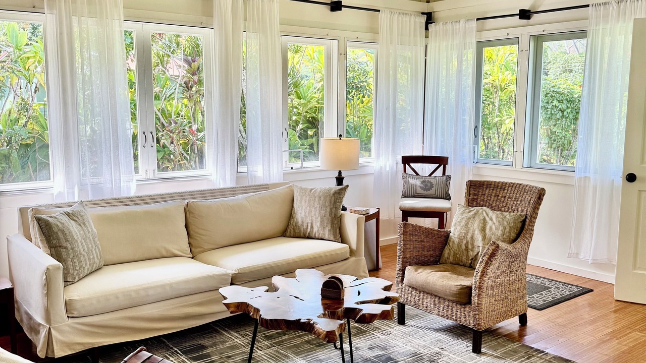 Photo of Livingroom in Wainiha