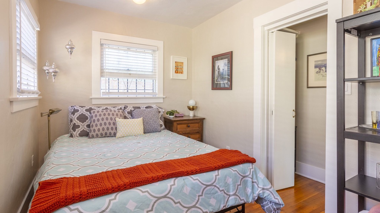 Photo of Bedroom in University Heights