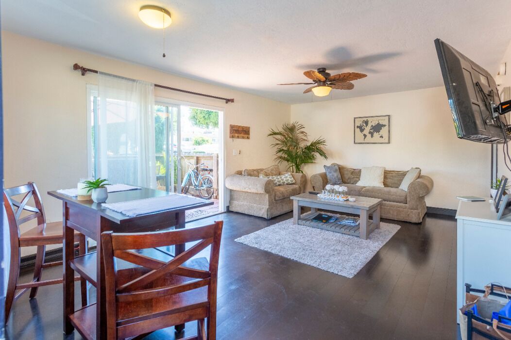 Photo of Livingroom in Crown Point