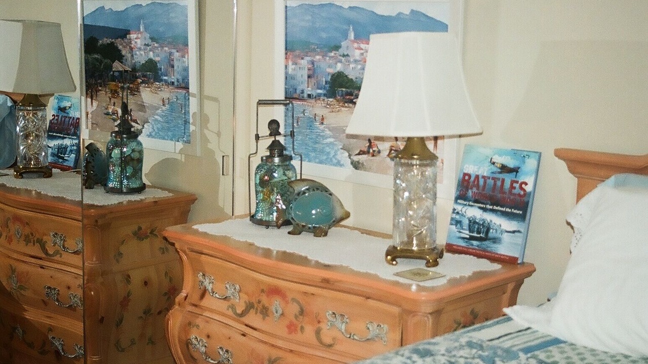 Photo of Bedroom in Clairemont