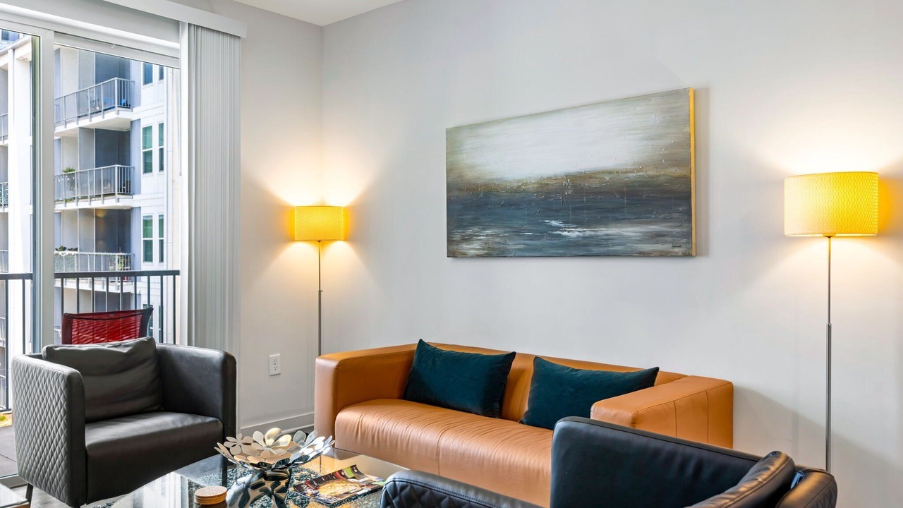 Photo of Livingroom in Midtown