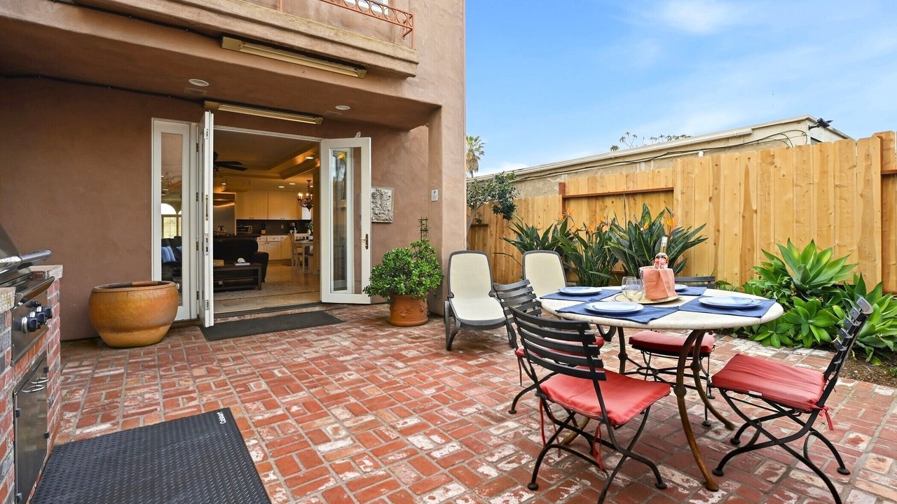 Photo of Outdoor in Village of La Jolla