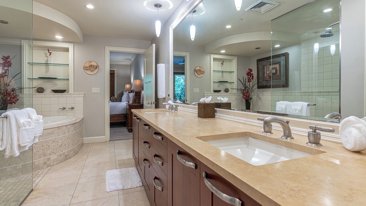 Photo of Bathroom in Wailea