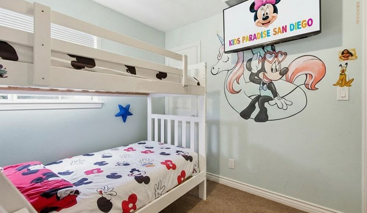 Photo of Bedroom in Clairemont