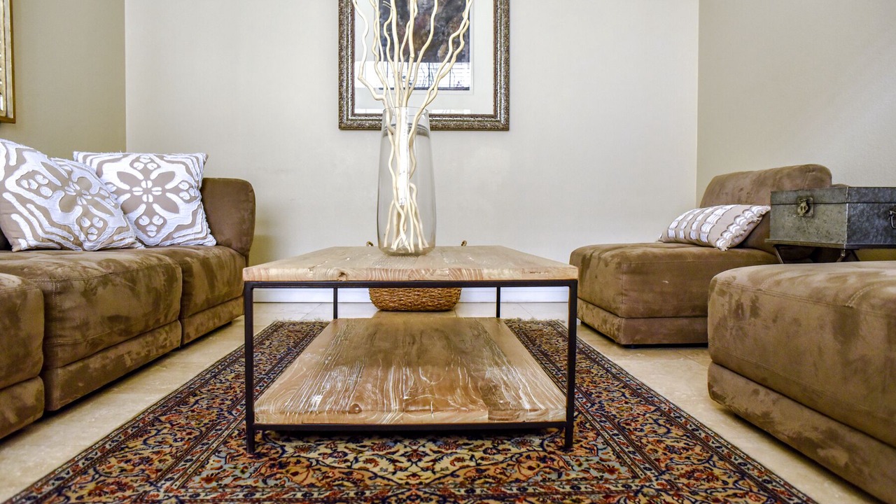 Photo of Livingroom in University City