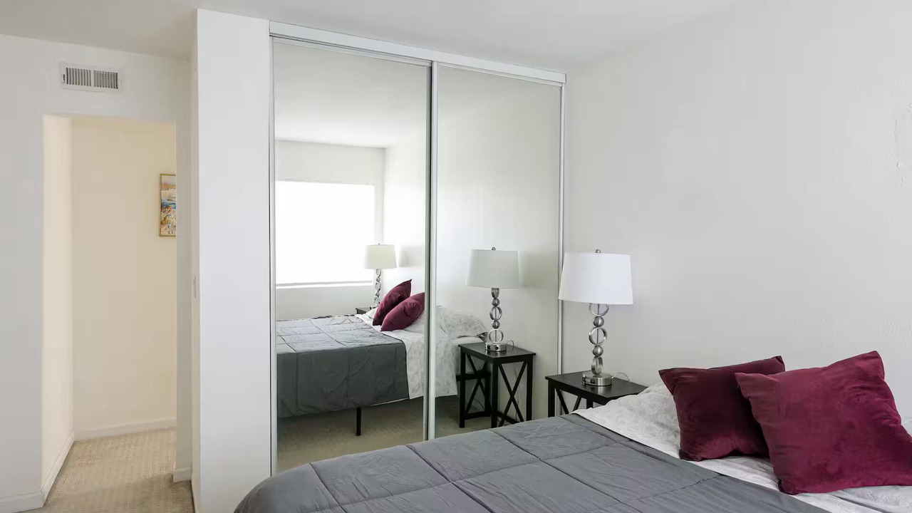 Photo of Bedroom in Tierrasanta