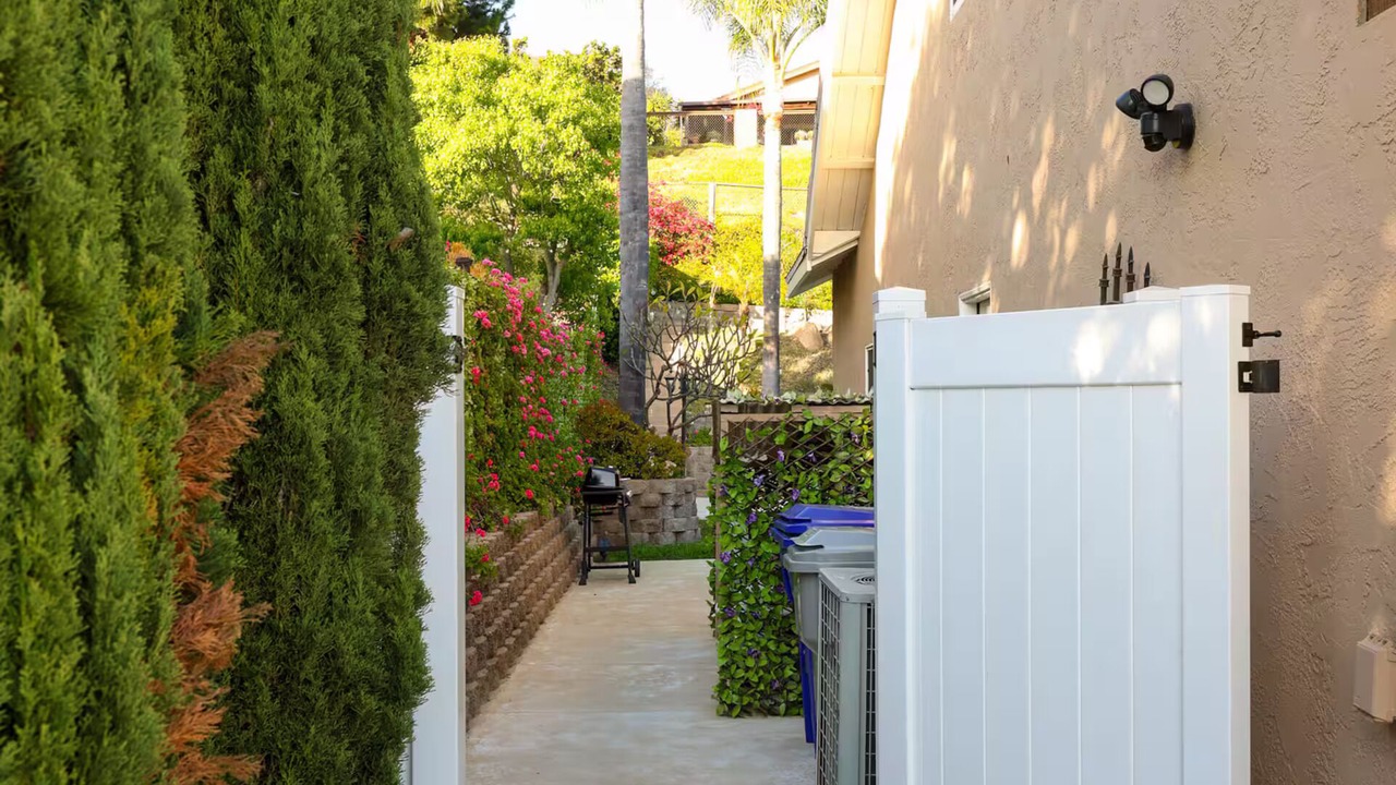 Photo of Outdoor in Tierrasanta
