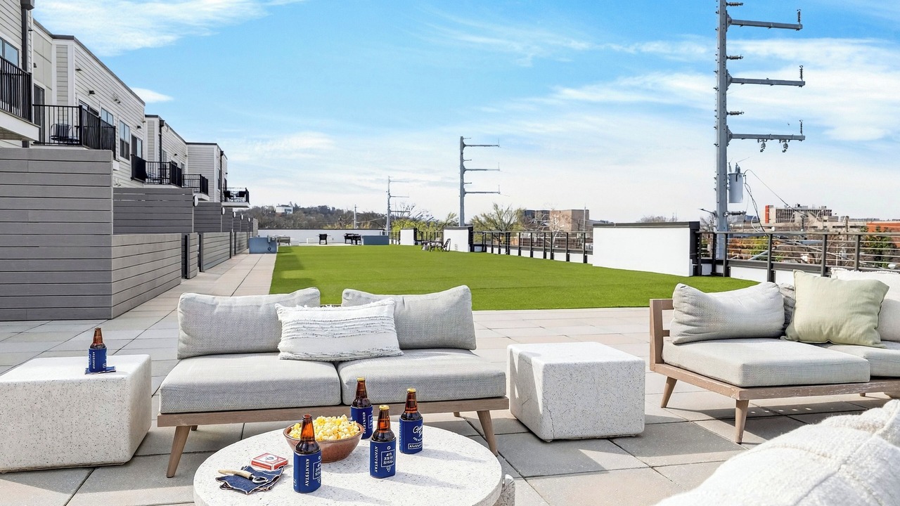 Photo of Outdoor in Midtown