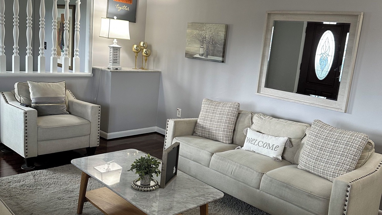 Photo of Livingroom in Churchhill