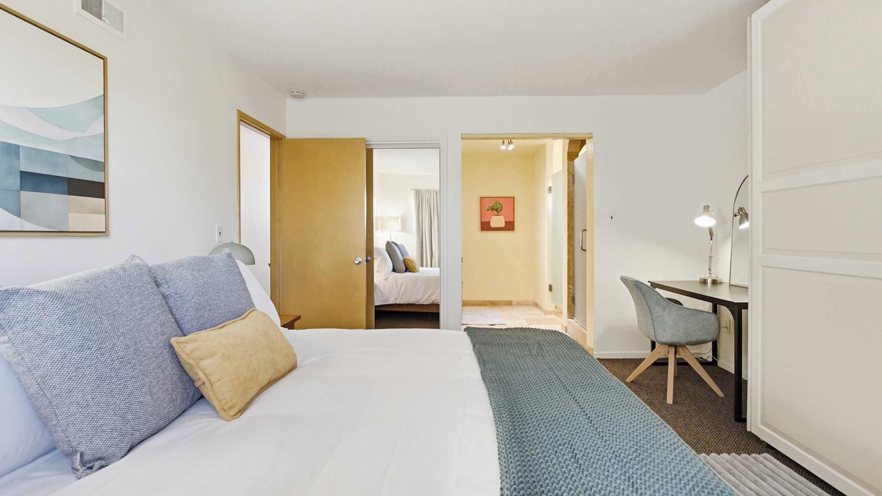 Photo of Bedroom in University City