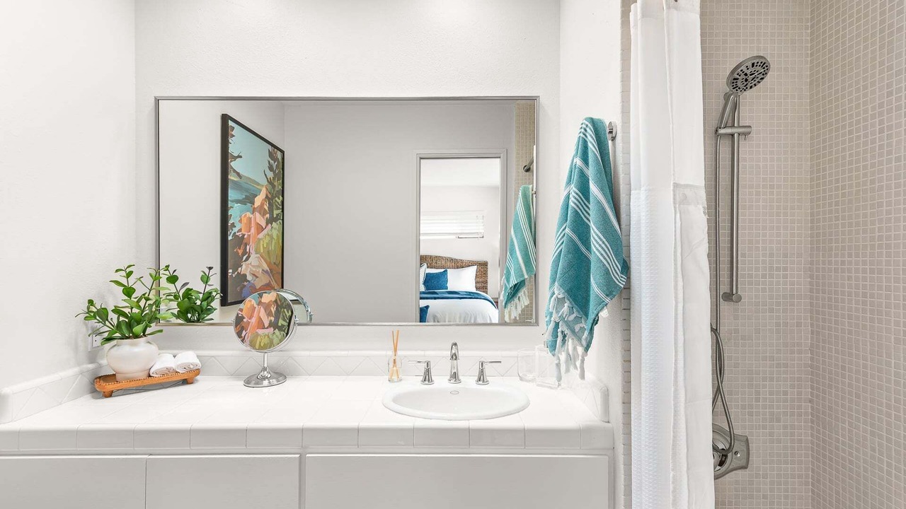 Photo of Bathroom in La Jolla Shores
