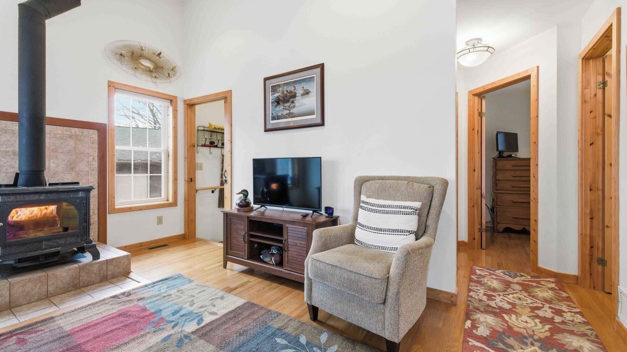 Photo of Livingroom in Ironton