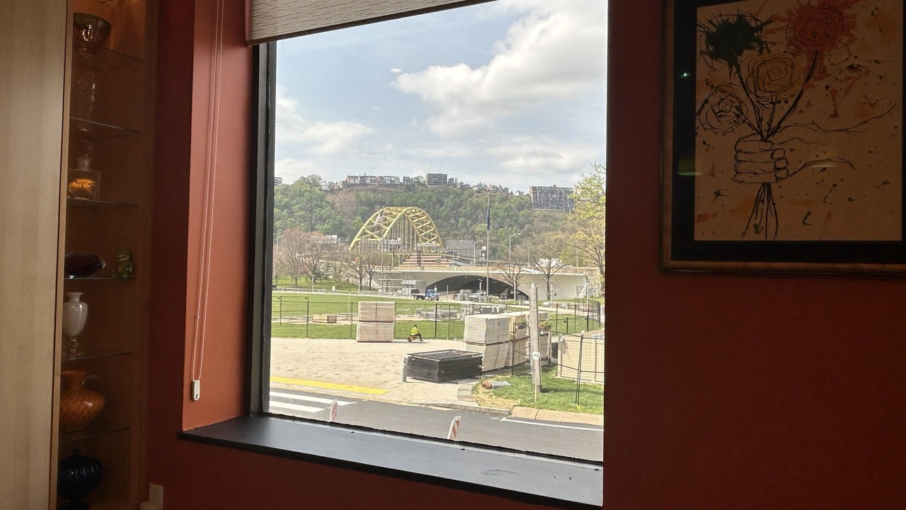 Photo of Others in Downtown Pittsburgh