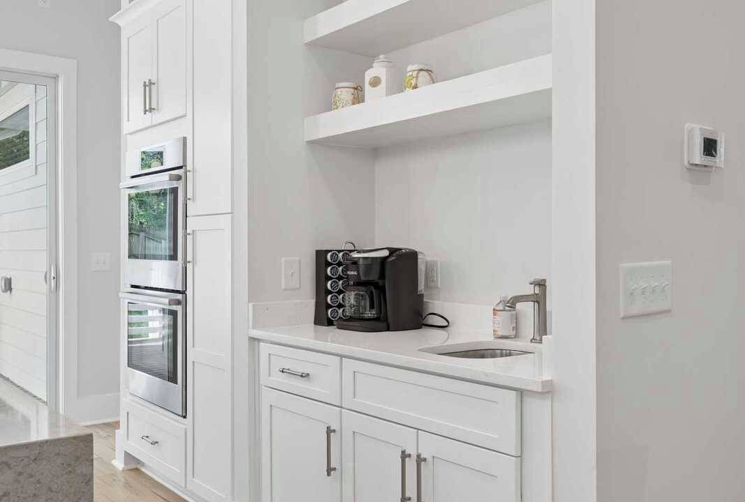 Photo of Kitchen in Hurwood Heights