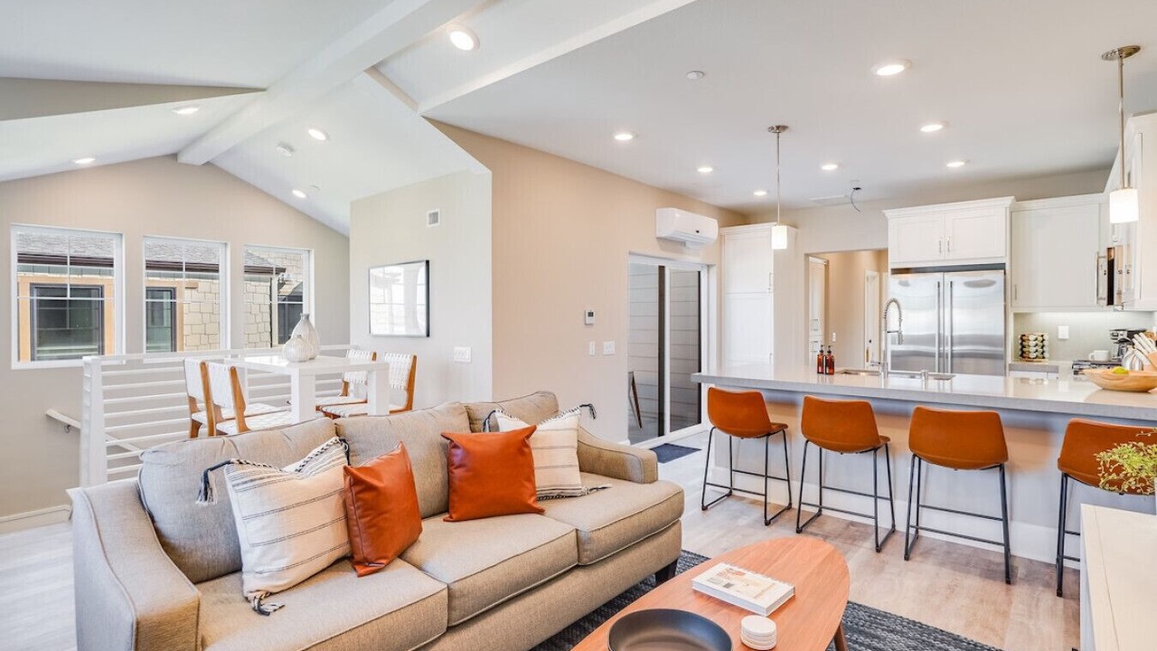 Photo of Livingroom in Mission Beach