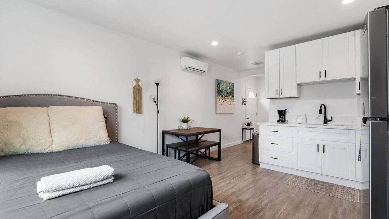Photo of Bedroom in North Clairemont