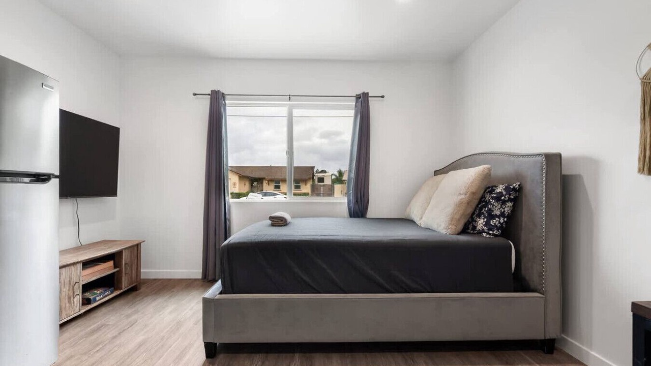 Photo of Bedroom in North Clairemont