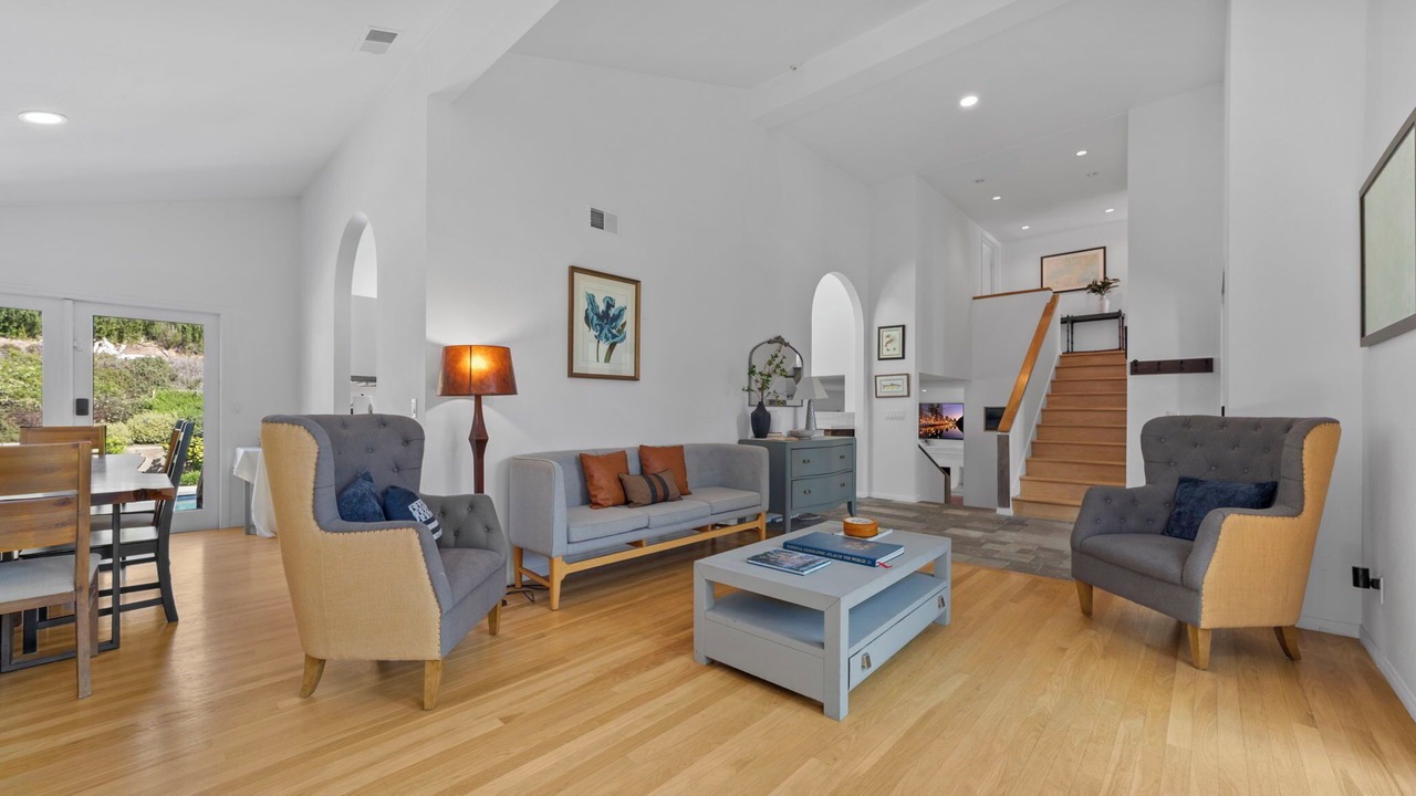 Photo of Livingroom in Del Mar Heights