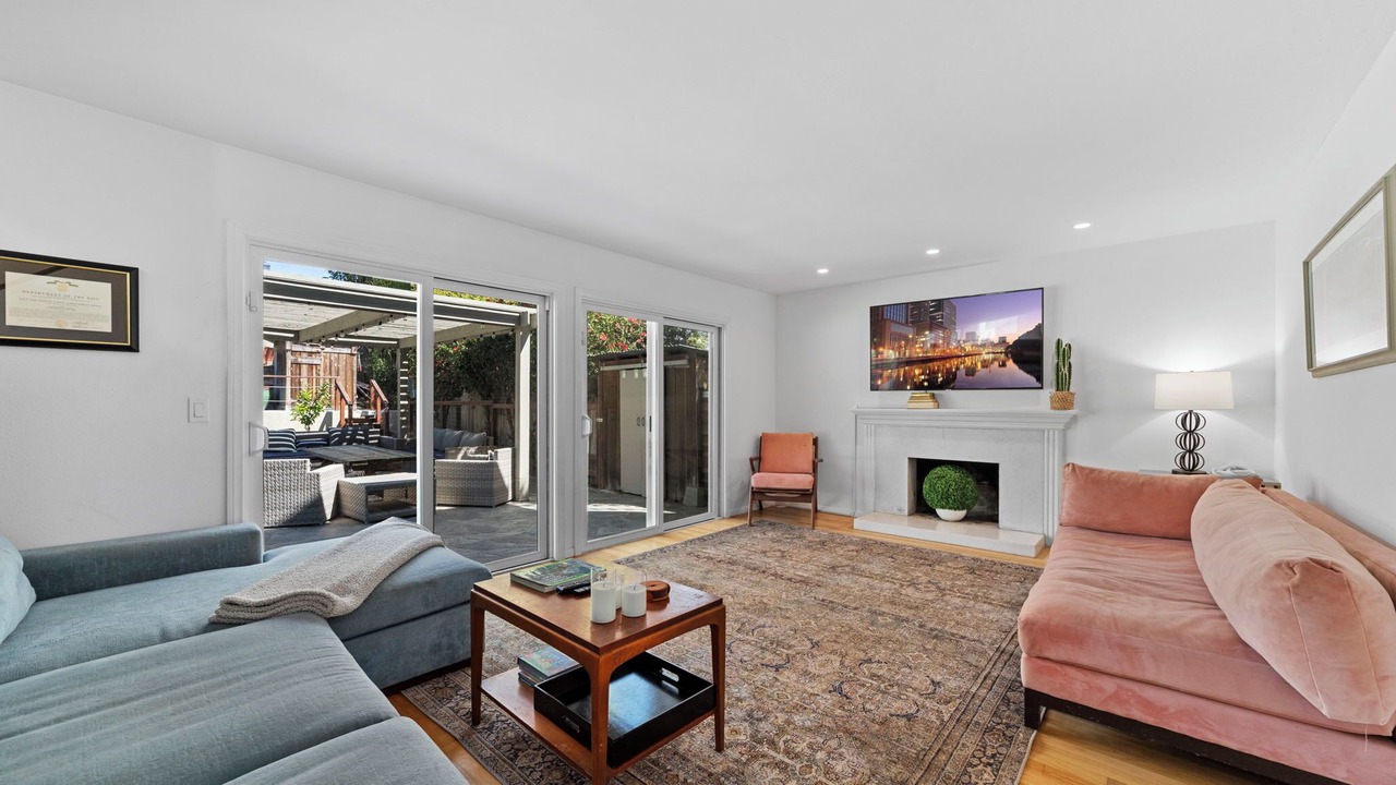 Photo of Livingroom in Del Mar Heights