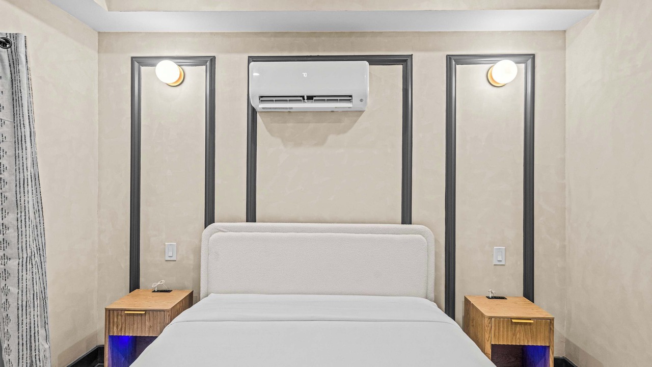 Photo of Bedroom in Old City