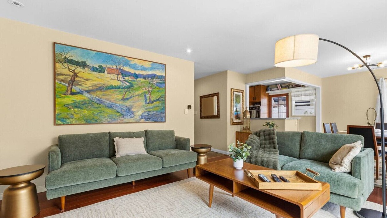 Photo of Livingroom in Clairemont