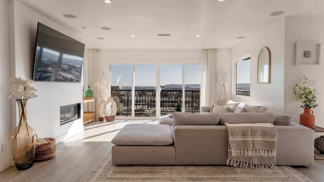 Photo of Bedroom in Mission Hills