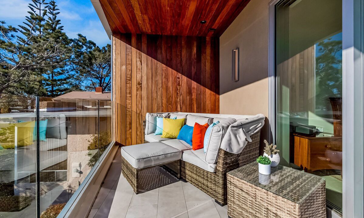 Photo of Patio Balcony in Del Mar Heights