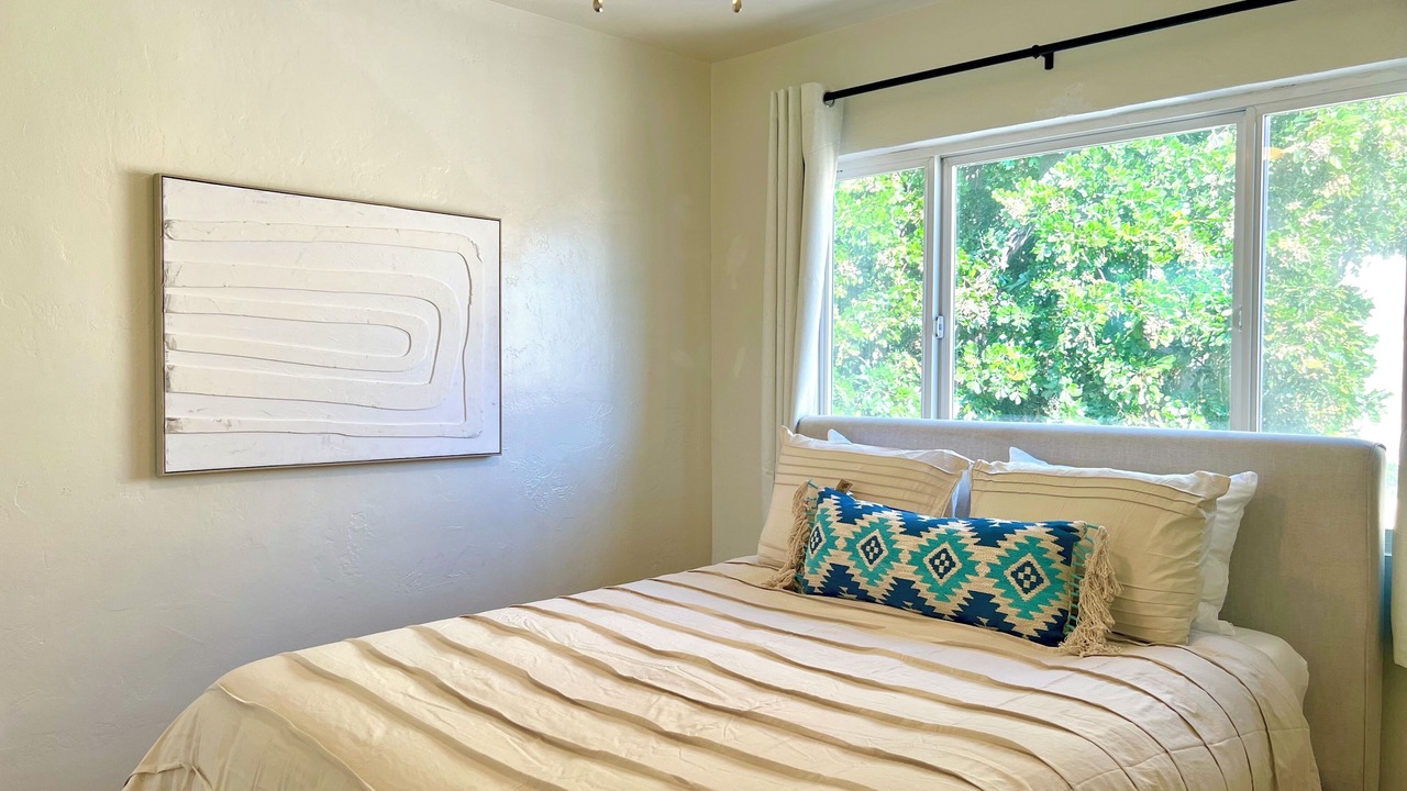 Photo of Bedroom in Mission Hills