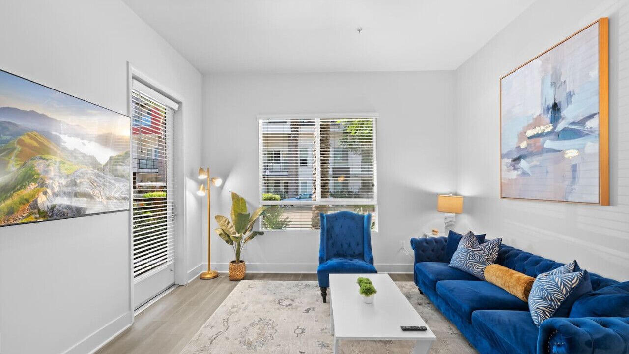 Photo of Livingroom in Kearny Mesa