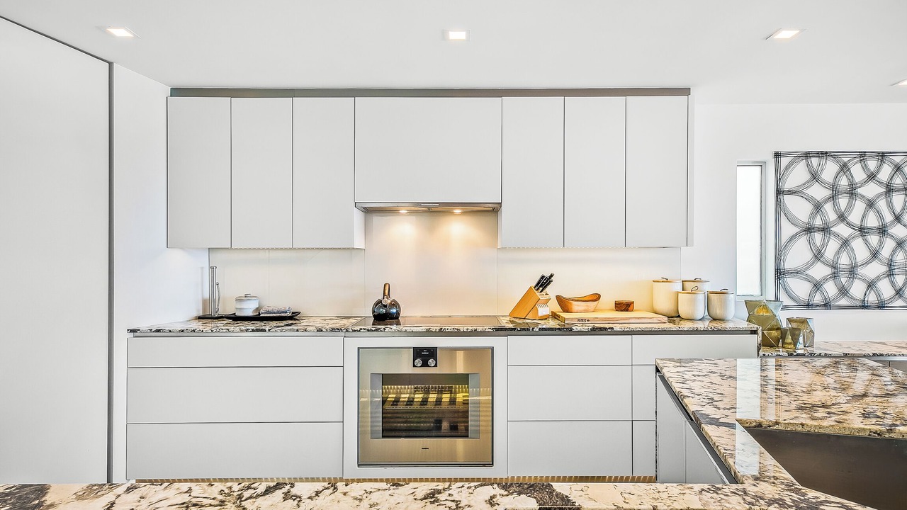 Photo of Kitchen in Beach Barber Tract