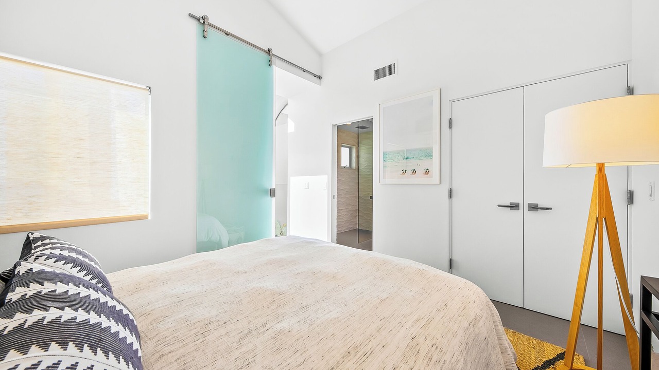 Photo of Bedroom in Beach Barber Tract